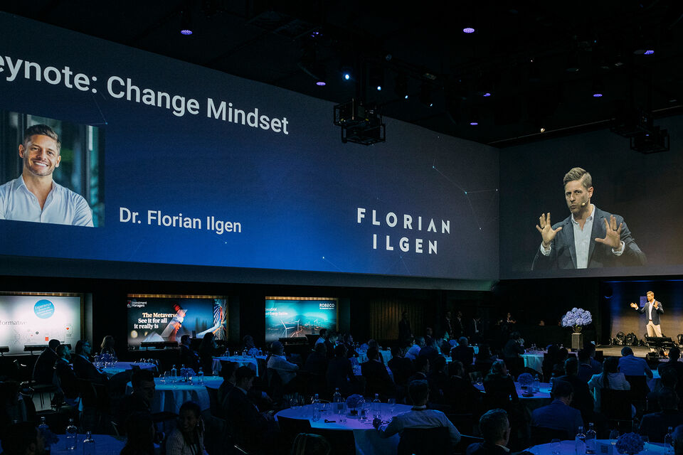 Künstliche Intelligenz bei der Keynote Innovation Leadership mit Dr. Florian Ilgen