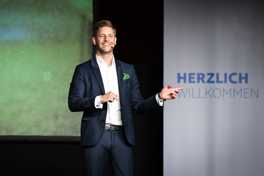 Keynote Speaker Digitalisierung Florian Ilgen auf Messe