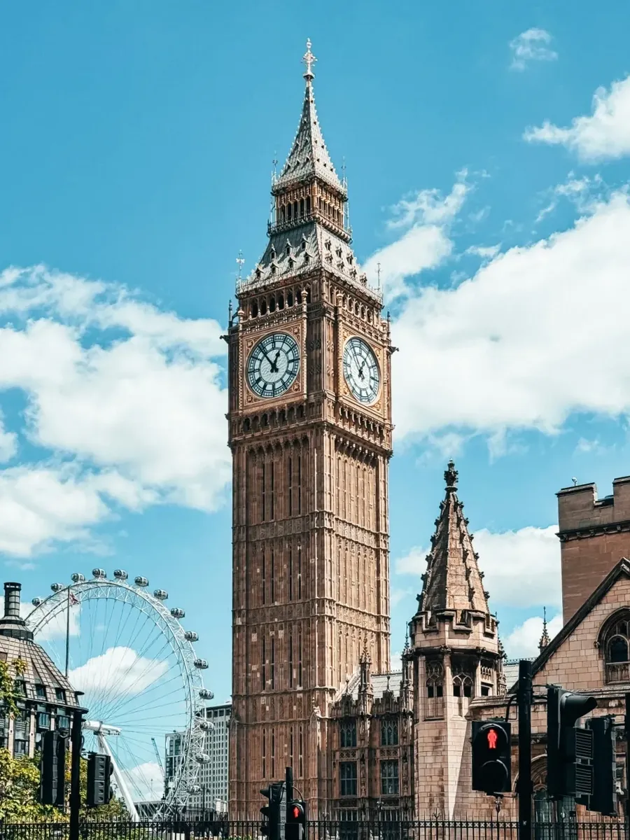 The No 1 Keynote Speaker in London: Dr. Florian Ilgen